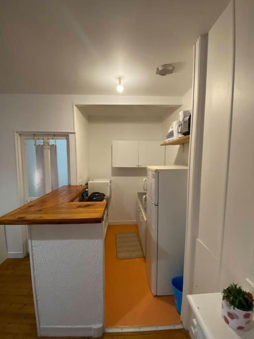 Charmant Studio , Plein Centre Brest Luaran gambar